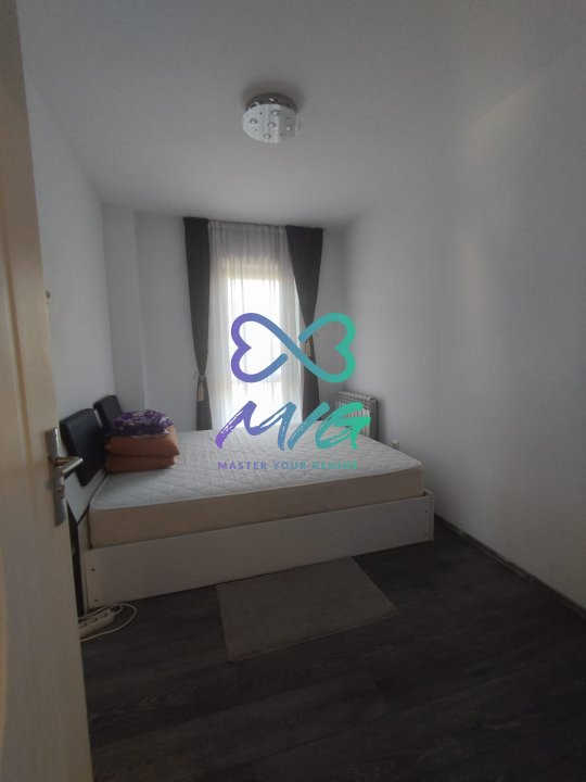 Apartament 3 camere, Tatarasi, etaj intermediar, liber