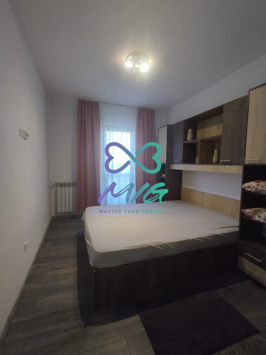 Apartament 3 camere, Tatarasi, etaj intermediar, liber